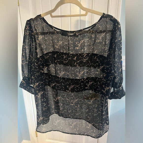 Patterson J Kincaid Sheer Blouse Cropped Blouse Black Print size Large - Picture 1 of 5